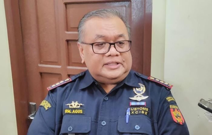 Kepala KPPBC Tipe Madya Pabean B Balikpapan, RM Agus Eka Wijaya. Foto: BorneoFlash/Niken Sulastri