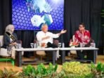 Otorita IKN bersama TVRI Kalimantan Timur saat ‘Bincang Perspektif’ Otorita IKN bersama TVRI Kalimantan Timur saat ‘Bincang Perspektif’ yang dihadiri oleh Kepala Otorita IKN, Basuki Hadimuljono, Analis Kebijakan Bidang Pengembangan Pemuda Dispora Kaltim, Rusmulyadi, dan Duta Baca Kaltim, Amira Syafana, di Kantor Balai Kota Otorita IKN, KIPP Nusantara, Selasa (21/10/2025). Foto: HO/Humas Otorita IKN