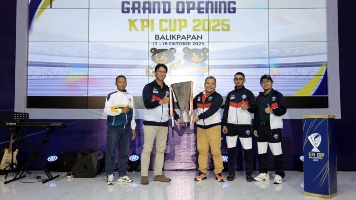 Pembukaan turnamen tahunan KPI CUP III 2025, digelar oleh KPI Unit Balikpapan di Lapangan Merdeka 2 Balikpapan, pada Senin (13/10/2025). Foto: HO/KPI Unit Balikpapan