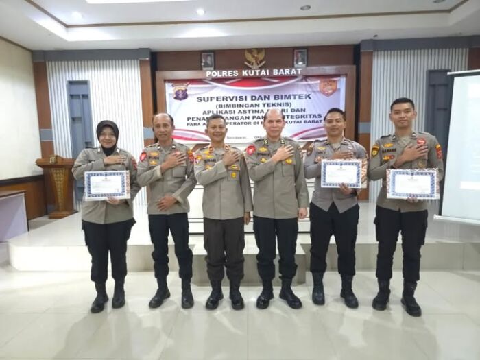 Dorong Peningkatan SDM Digital Personel, Polres Kubar Ikuti Bimtek Aplikasi Astina Polri