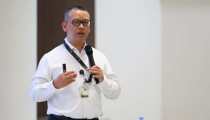 Staf Khusus Kepala Otorita Ibu Kota Nusantara (IKN) Bidang Keamanan dan Keselamatan Publik, Irjen Pol. Edgar Diponegoro, S.I.K., M.H., saat memberikan arahan dalam workshop Satuan Tugas Penanggulangan Aktivitas Ilegal di wilayah IKN, pada Rabu (17/9/2025). Foto: HO/Humas Otorita IKN