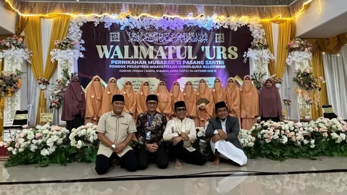 Wali Kota Balikpapan H. Rahmad Mas’ud Saat menghadiri pernikahan mubarak santriwan dan santriwati Pondok Pesantren Hidayatullah, pada Sabtu (4/10/2025). Foto: BorneoFlash/Niken Sulastri