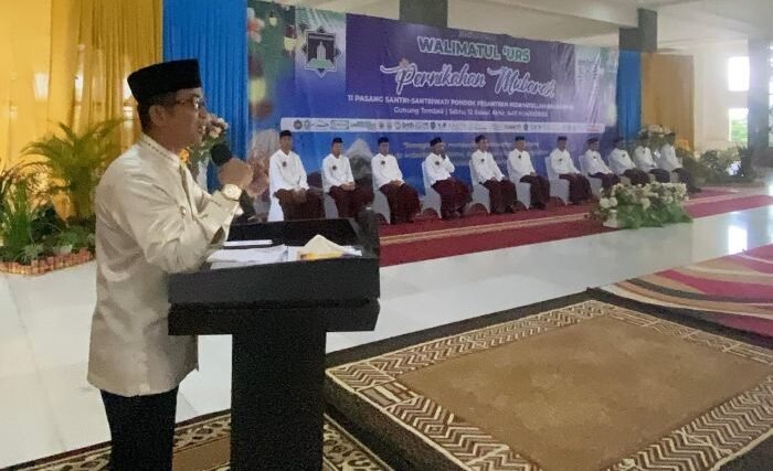 Wali Kota Balikpapan H. Rahmad Mas’ud menghadiri pernikahan mubarak santriwan dan santriwati Pondok Pesantren Hidayatullah, pada Sabtu (4/10/2025). Foto: BorneoFlash/Niken Sulastri