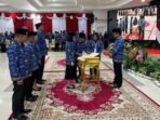 Wali Kota Balikpapan Rahmad Mas'ud saat melantik 89 pejabat Wali Kota Balikpapan Rahmad Mas'ud saat melantik 89 pejabat administrator, pengawas, dan kepala seksi di lingkungan Pemerintah Kota Balikpapan di Auditorium Balai Kota Balikpapan, pada Selasa (21/10/2025). Foto: BorneoFlash/Ardian