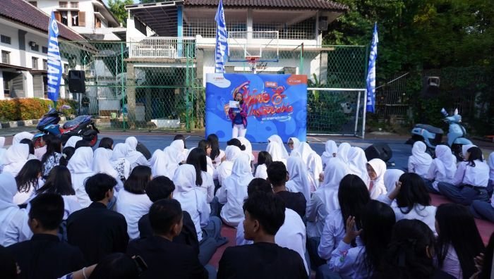 Yamaha Youth Community (Y2C) kembali hadir tahun ini dengan semangat baru yang menjadi wadah bagi para Gen Z untuk berekspresi, berkreasi, sekaligus berkontribusi positif bagi lingkungan sekitar. Foto: HO/PT Yamaha Indonesia Motor Mfg
