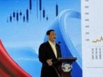 Luhut Binsar Pandjaitan, Ketua Dewan Ekonomi Nasional (DEN) saat sedang memberikan pemaparan mengenai family office pada kegiatan "1 tahun Prabowo-Gibran: Optimism 8% Economic Growth” di Jakarta (16/10/2025). Foto: ANTARA/Imamatul Silfia