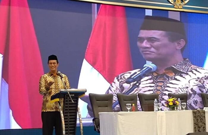 Menteri Pertanian Andi Amran Sulaiman dalam Sidang Pleno IV Munas XI MUI 2025 di Jakarta, Jumat (21/11/2025). FOTO : ANTARA/Aria Ananda