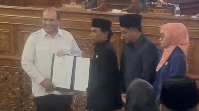 DPRD Kutim kembali menggelar rapat paripurna ke-14, Rapat berlangsung di ruang sidang utama, pada Rabu (26/11/2025). Foto: HO/dprdkutaitimur.id
