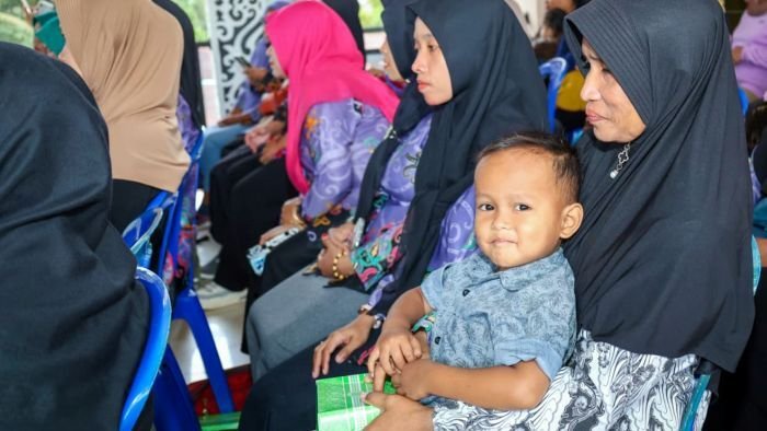 Dilaksanakan secara berkala dari desa ke desa se-Kecamatan Sepaku, program pelatihan kader dan tim pendamping keluarga risiko stunting serta pemberian makanan tinggi protein kali ini berlangsung di Balai Desa Tengin Baru, Kecamatan Sepaku, pada Kamis (06/11/2025). Foto: HO/Humas Otorita IKN
