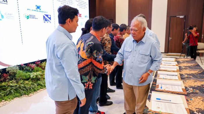 Basuki Hadimuljono Saksikan Penandatanganan Enam Kontrak Pembangunan Tahap II IKN Senilai Rp1 Triliun Lebih