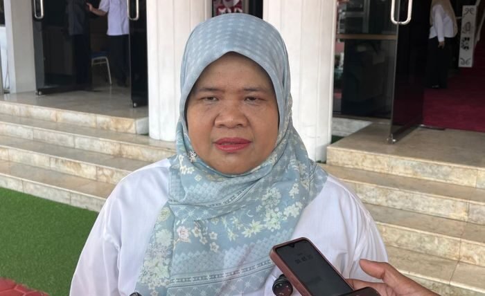 Kepala DKK Balikpapan, Alwiati. Foto: BorneoFlash/Ardian