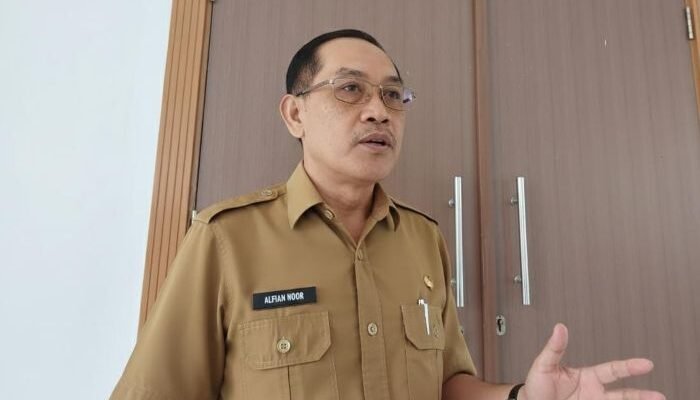 Kepala DPMPTSP Kukar, Alfian Noor. Foto: BorneoFlash/Ernita Sriana