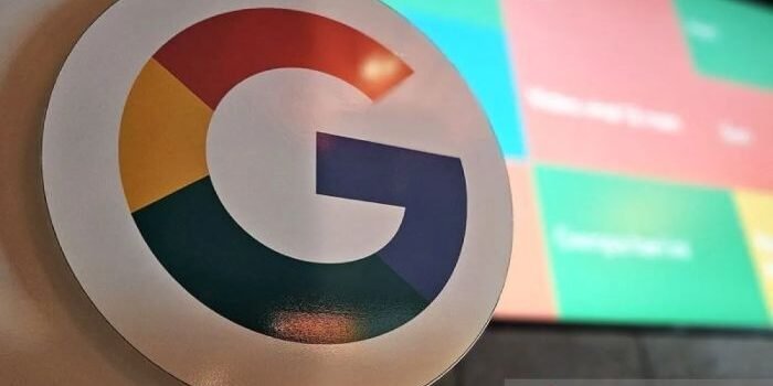 Logo Google dipasang di Kantor Google Indonesia, Jakarta Selatan. Foto: ANTARA-Livia Kristianti/am