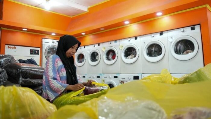 Para pelaku usaha menerima kontribusi atas pembangunan proyek RDMP Balikpapan. Foto: HO/KPB