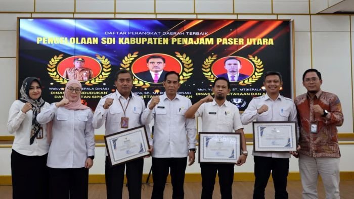 Pemkab PPU melalui Bapelitbang Bidang Pemerintahan dan Pembangunan Manusia, bekerja sama dengan Diskominfo Bidang Sumber Daya Teknologi Informasi Komunikasi dan Statistik, menggelar Forum Satu Data Indonesia di Aula Lantai III Kantor Bupati PPU, Rabu (5/11/2025). Foto: HO/DiskominfoPPU