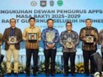 Pengukuhan Dewan Pengurus APPSI masa bakti 2025-2029 dan Rapat Gubernur Seluruh Indonesia di Kantor Kemenko 1, Ibu Kota Nusantara (11/11/2025). Foto: HO/Humas Otorita IKN