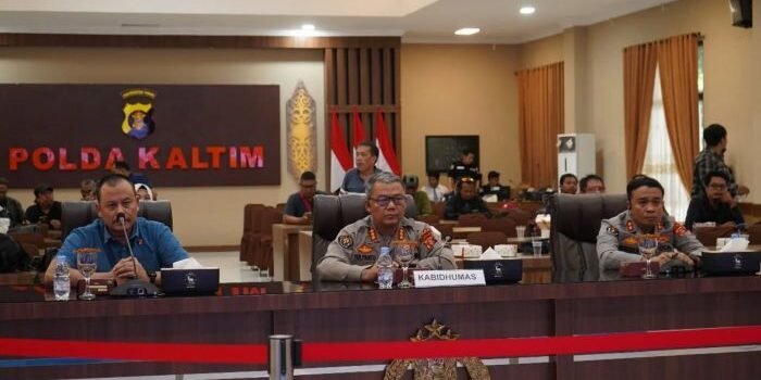 Konferensi Pers Virtual Bersama Polres Kubar, Polda Kaltim Jelaskan Penanganan 6 Terduga Penyalahgunaan Narkoba 