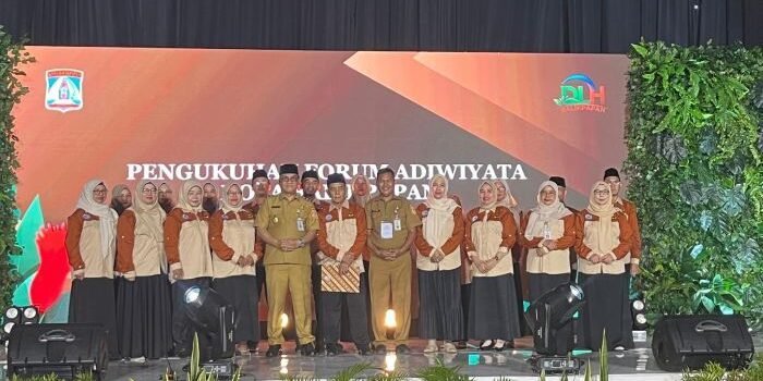 Puncak Awarding Clean, Green and Healthy (CGH) dan Eco Office 2025 yang digelar di Balikpapan Sport and Convention Center (BSCC)/Dome, pada Selasa (4/11/2025). Foto: BorneoFlash/Ardian