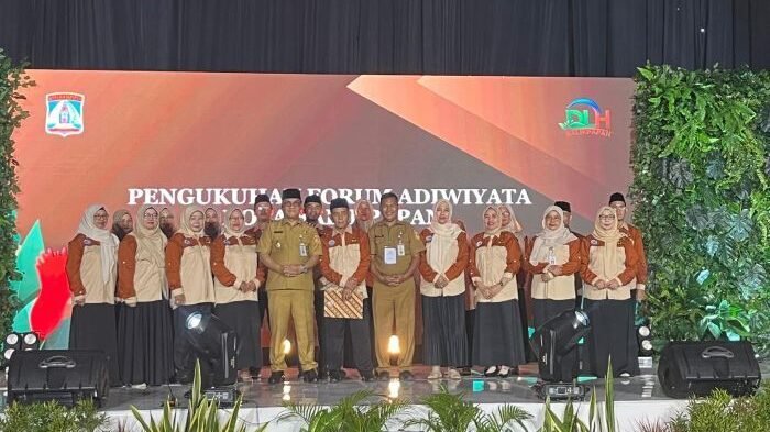 Puncak Awarding Clean, Green and Healthy (CGH) dan Eco Office 2025 yang digelar di Balikpapan Sport and Convention Center (BSCC)/Dome, pada Selasa (4/11/2025). Foto: BorneoFlash/Ardian