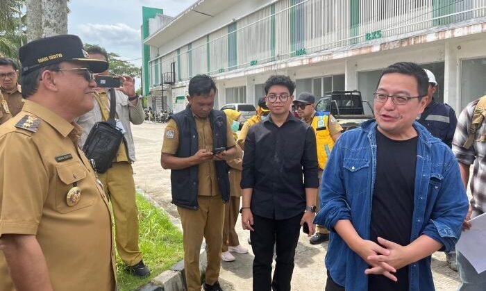 Wakil Wali Kota Balikpapan, Bagus Susetyo saat meninjau Bizhub Kariangau di Balikpapan Utara. Foto: BorneoFlash/Niken Sulastri