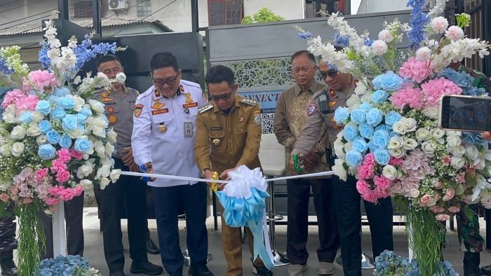 Wali Kota Balikpapan, Rahmad Mas’ud, saat peluncuran implementasi B-Connect di kawasan MT Haryono, tepatnya dari Lampu Merah Beruang Madu hingga simpang tiga Perumahan Wika, pada Senin (24/11/2025). Foto: BorneoFlash/Niken Sulastri