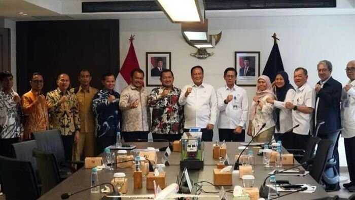 Wakil Ketua II DPRD PPU, Andi Muhammad Yusuf mendampingi Bupati PPU melaksanakan audiensi dengan Dirjen Perimbangan Kemenkeu.Foto: Humas DPRD PPU