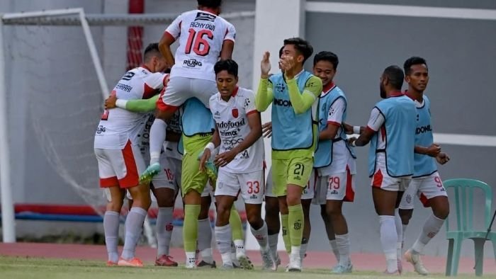 Bali United FC menjadi tim pertama BRI Super League 2025/26 yang berhasil memutus rekor kemenangan beruntun Borneo FC Samarinda di Stadion Segiri, Samarinda, pada Minggu (30/11/2025). Foto: HO/ileague.id
