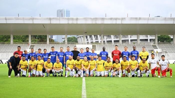 Charity Match "Laga Sepak Bola untuk Sumatera" sukses diselenggarakan di Stadion Madya Senayan Jakarta,  pada Jumat (19/12/2025). Foto: HO/ileague
