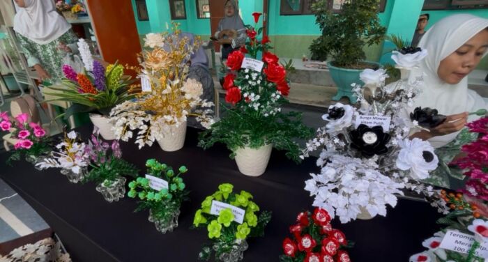 Hasil karya peserta didik SMKN 2 Balikpapan. Foto: BorneoFlash/Niken Sulastri