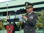 Kakesdam VI/Mulawarman, Kolonel Ckm dr. I Made Murdalabadi, Sp.B, Sebagai Inspektur Upacara Peringatan Hari Bela Negara ke-77 Tahun 2025 di Lapangan Makodam VI/Mulawarman, Balikpapan, pada Jumat (19/12/2025). Foto: HO/Pendam VI/Mlw
