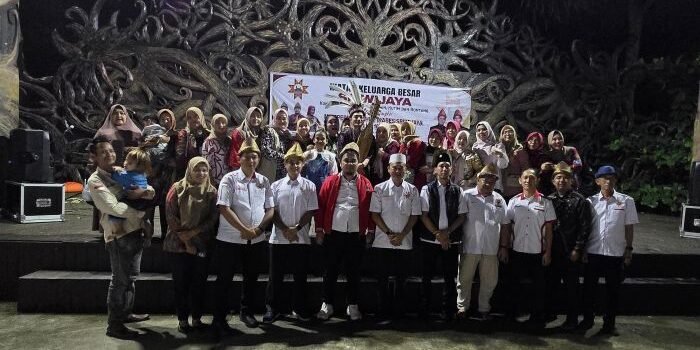 Kebersamaan Ikabes Sriwijaya Kaltim saat family gathering 10 tahun di kawasan Ladaya, kota Tenggarong, Kabupaten Kukar. Foto: BorneoFlash/Ist