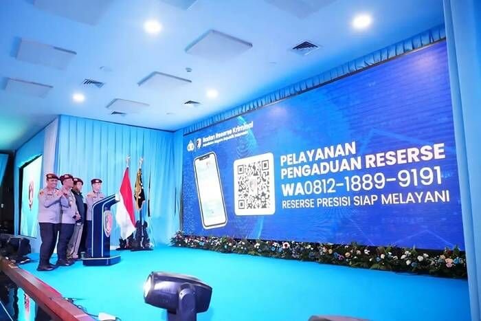 Polri meluncurkan Aplikasi Pelayanan Pengaduan Reserse Bareskrim Polri di Mabes Polri, Jakarta, Jumat (12/12/2025). FOTO: ANTARA/HO-Divisi Humas Polri