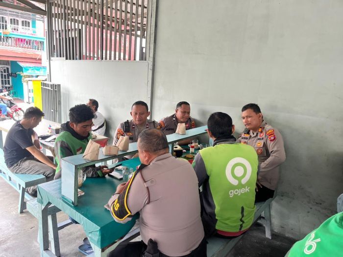 Sambut Nataru, Sat Samapta Polresta Balikpapan Perkuat Sinergi dengan Komunitas Ojol