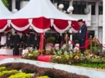 Wakil Wali Kota Balikpapan, H. Bagus Susetyo Pimpin Upacara Peringatan Hari Bela Negara Wakil Wali Kota Balikpapan, H. Bagus Susetyo Pimpin Upacara Peringatan Hari Bela Negara di Balai Kota Balikpapan, pada Jumat (19/12/2025). Foto: BorneoFlash/Niken Sulastri