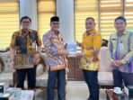 Wakil Wali Kota Balikpapan, H. Bagus Susetyo, menerima kunjungan Wakil Wali Kota Balikpapan, H. Bagus Susetyo, menerima kunjungan Kepala Pusat Strategi Kebijakan Kemendagri, Tr Fahsul Falah, di Balai Kota Balikpapan, pada Kamis (18/12/2025). Foto: BorneoFlash/Niken Sulastri