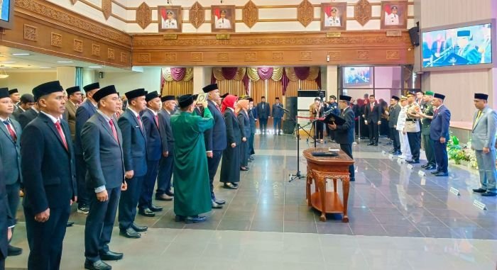 Bupati Kutai Timur Ardiansyah Sulaiman Lantik 164 Pejabat Di Lingkungan Pemkab Kutim Tahun 2026, yang dilaksanakan di ruang Meranti, kantor Bupati, Sangatta, pada Senin (26/01/2026). Foto: HO/kutaitimurkab.go.id