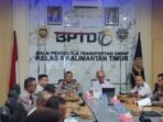 Ditlantas Polda Kaltim melalui Subdit Kamsel melaksanakan kegiatan evaluasi pelaksanaan Rampcheck pada masa angkutan Natal 2025 dan Tahun Baru 2026 yang digelar di Ruang Rapat BPTD Kelas II Kalimantan Timur, pada Rabu (21/1/2026). Foto: HO/Ditlantas Polda Kaltim 