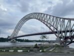 Jembatan Kutai Kartanegara. Jembatan Kutai Kartanegara. Foto: BorneoFlash/Ernita Sriana