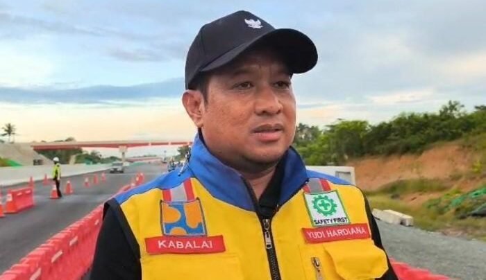 Kepala Balai Besar Pelaksanaan Jalan Nasional Kalimantan Timur, Yudi Hardiana. Foto: BorneoFlash/Niken Sulastri