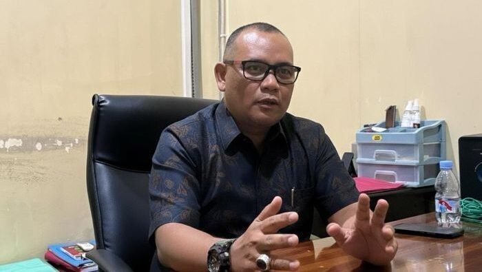 Kepala Bidang Penegakan Produk Hukum Daerah Satpol PP Kukar, Rasidi. Foto: BorneoFlash/Ernita Sriana