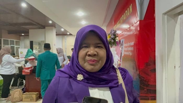 Kepala Dinas Kesehatan Kota (DKK) Balikpapan, Alwiati. Foto: BorneoFlash/Niken Sulastri