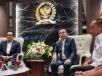 Wakil Ketua DPR RI Sufmi Dasco Ahmad (kedua kiri) bersama Menteri Sekretaris Negara Prasetyo Hadi (kedua kanan) di kompleks parlemen, Jakarta, Senin (19/1/2026). FOTO: ANTARA/Bagus Ahmad Rizaldi/am.