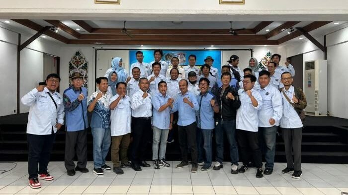 Konferensi PWI Kota Balikpapan di Aula Rumah Jabatan Wakil Wali Kota Balikpapan, pada Kamis (29/1/2026). Foto: BorneoFlash/Ist