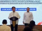 Menko Kumham Imipas Yusril Ihza Mahendra memberikan arahan dalam kegiatan apel bersama di Jakarta, Senin (12/1/2026). FOTO: ANTARA/HO-Kemenko Kumham Imipas RI