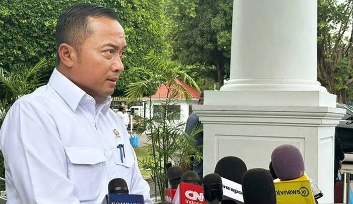 Menteri Sekretaris Negara yang juga Juru Bicara Presiden, Prasetyo Hadi, memberikan keterangan di Istana Kepresidenan Jakarta, Kamis (15/1/2026). FOTO : ANTARA/Genta Tenri Mawangi/aa.