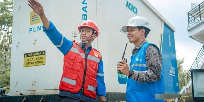 PLN UID Kaltimra menyiagakan 95 posko siaga distribusi yang didukung oleh 1.108 personel pada Natal hingga 4 Januari 2025. Foto: HO/PLN UID Kaltimra