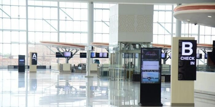 PT Angkasa Pura Indonesia Kantor Cabang Bandara Internasional SAMS Sepinggan Balikpapan resmi mengoperasikan Area Check-In Timur mulai Jumat 3 Januari 2026. Foto: BorneoFlash/Ist