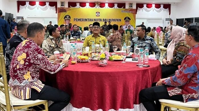 Pemerintah Kota Parepare, Sulawesi Selatan, melakukan studi tiru ke Pemkot Balikpapan, pada Jumat (23/1/2026). Foto: BorneoFlash/Niken Sulastri