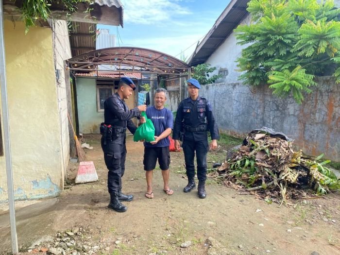 Brimob Polda Kaltim Salurkan Bantuan Kemanusiaan untuk Negeri, Sasar Warga Balikpapan, Paser, dan Berau