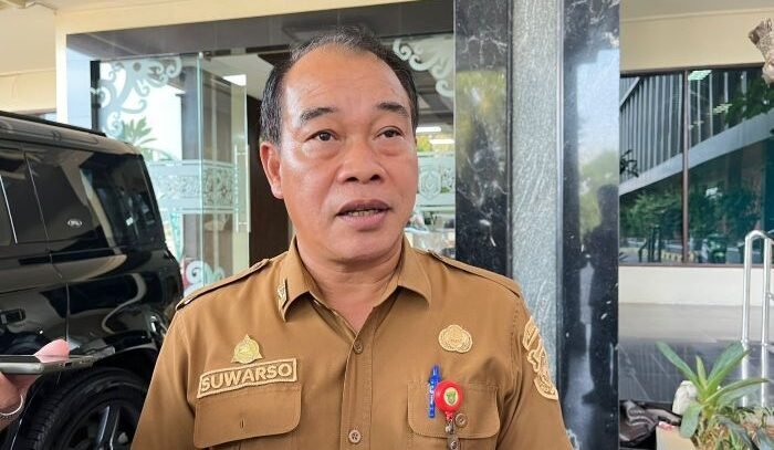 Plt Kepala Dinas Lingkungan Hidup (DLH) Kota Samarinda, Suwarso. Foto: BorneoFlash/Nur Ainunnisa